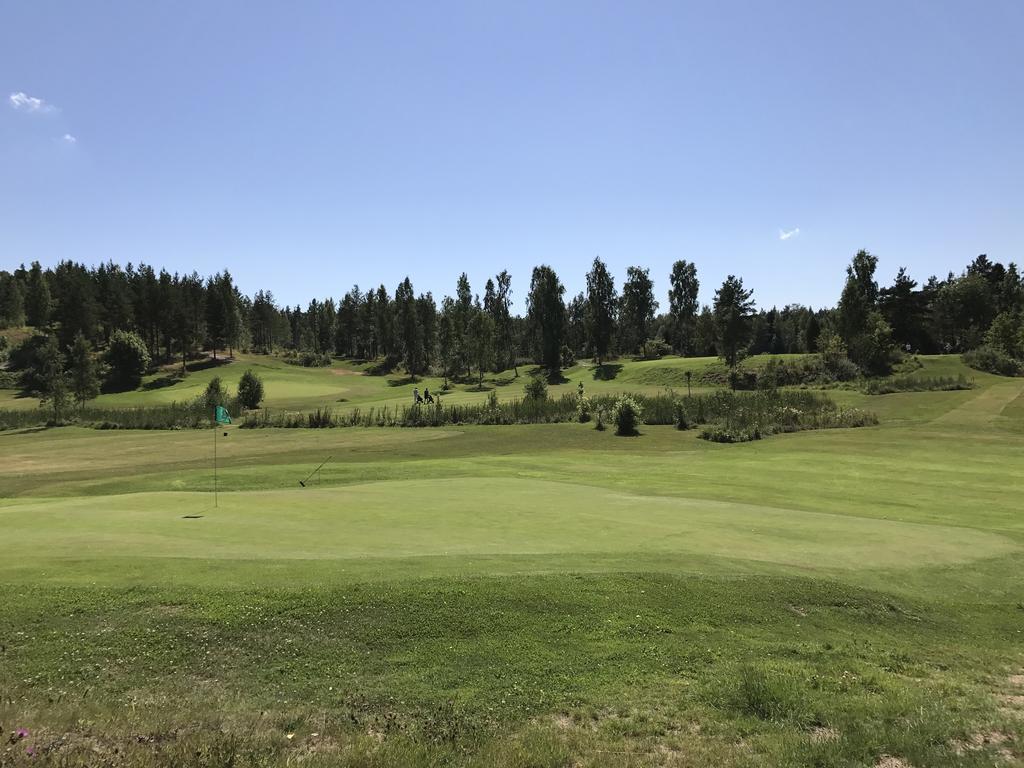 Bjaerkas Golf & Country Club Apartment Nivelax Bagian luar foto